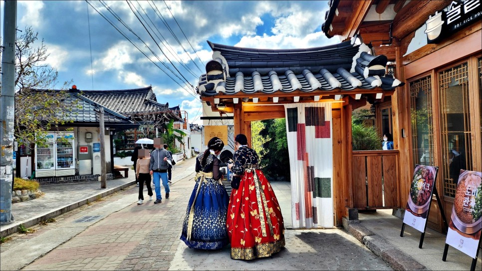 경주 여행 갈만한곳 경주핫플 황리단길 첨성대 핑크뮬리  가을 여행지 추천!