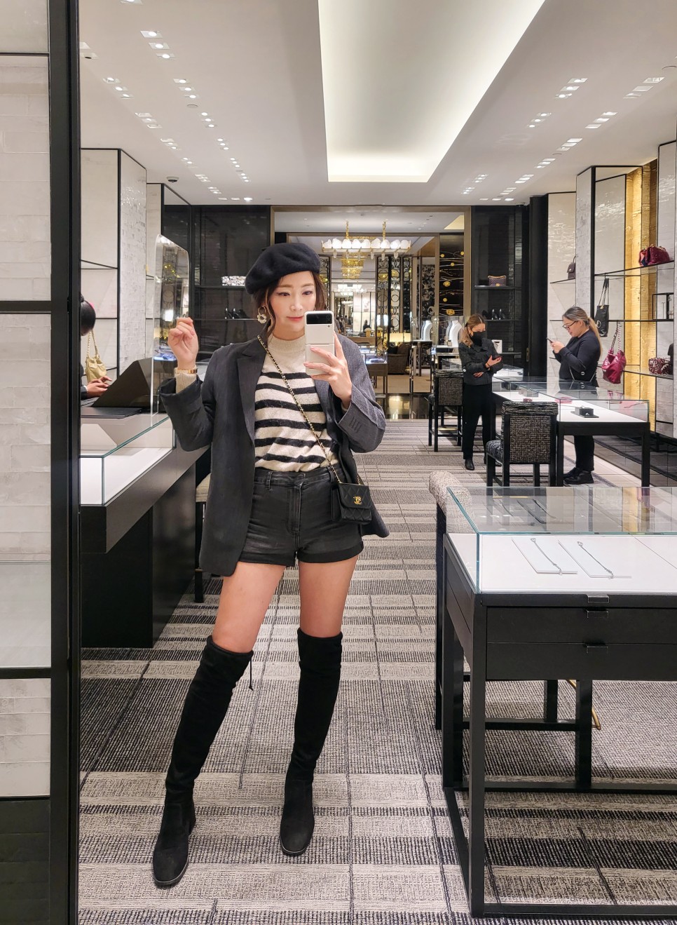 밴쿠버 쇼핑 생일주간 홀트랜프류 Chanel + Holt cafe + KEG 케그 스테이크!