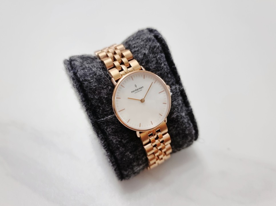 덴마크 브랜드 노드그린, 여성 메탈 손목시계 블랙프라이데이 할인코드 luxuryD 로 15% 받아요!