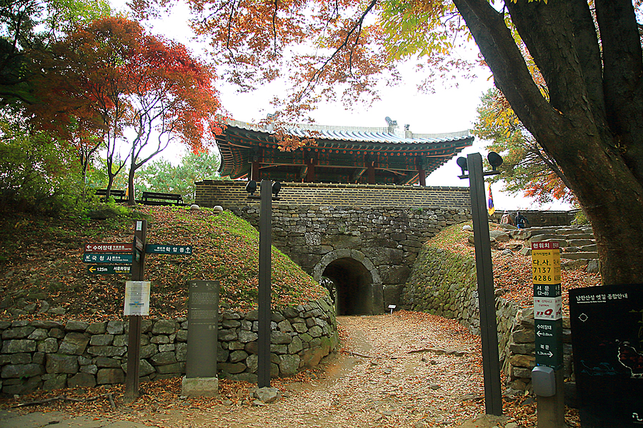 가을나들이 남한산성 도립공원 둘레길 등산코스 서문전망대 일몰명소