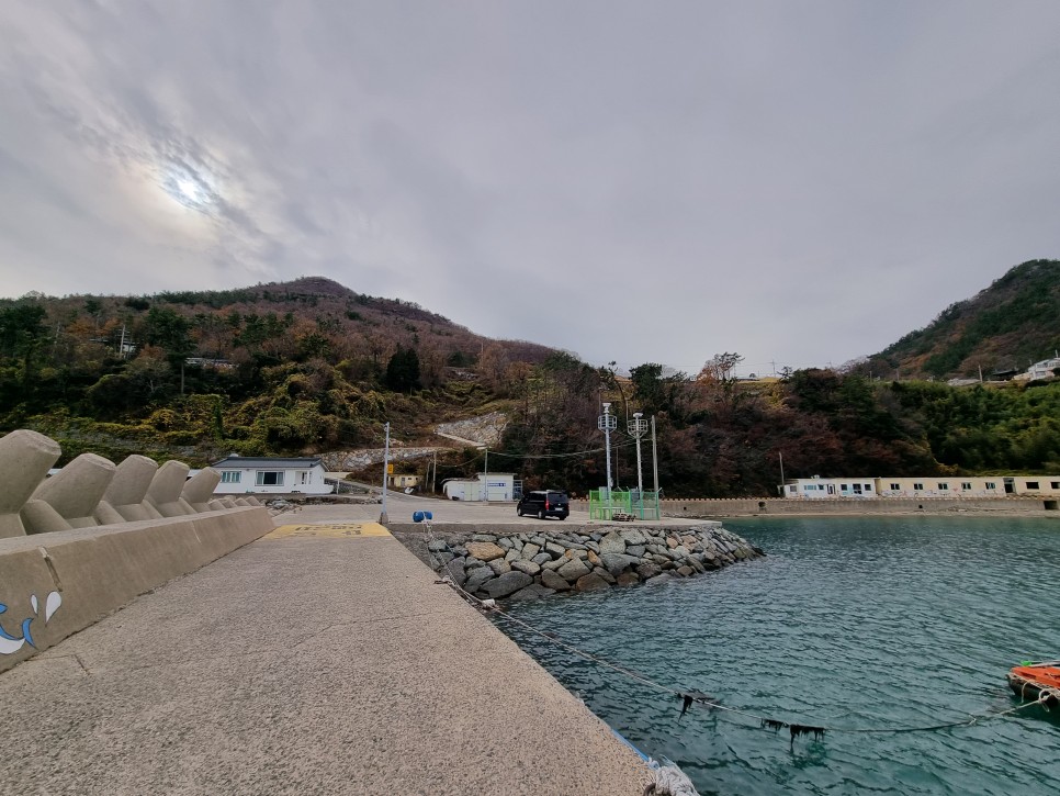 남해 바다 낚시 여행 홍현방파제 민장대 생활낚시
