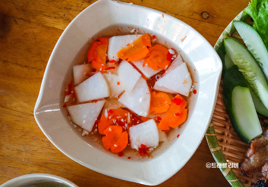 베트남 음식 나트랑 맛집 콴코리엔 분짜와 치밥