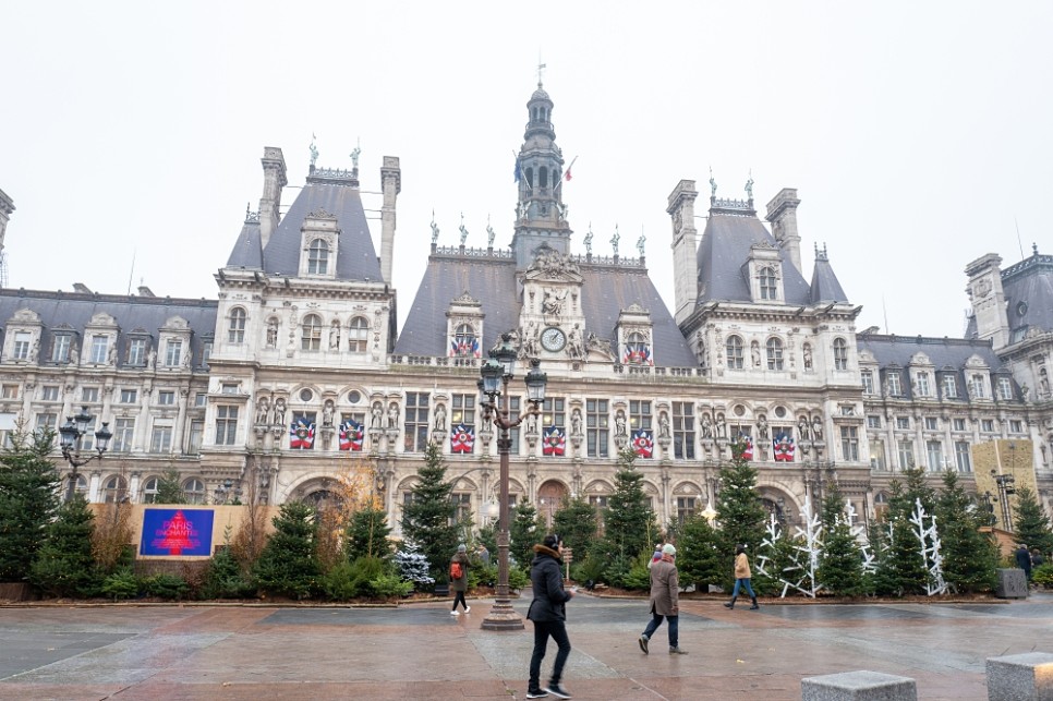 [실시간 여행기] 2022년 12월 유럽, 파리 시청 크리스마스 마켓 낮부터 야경까지