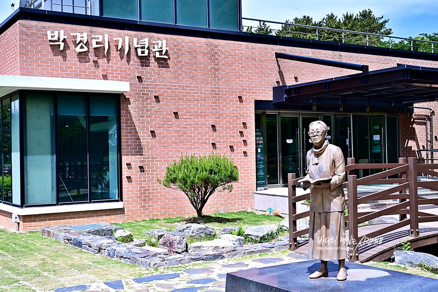 통영 가볼만한곳 실내 기념관 미술관 보고 통영 해저터널 걸어보기