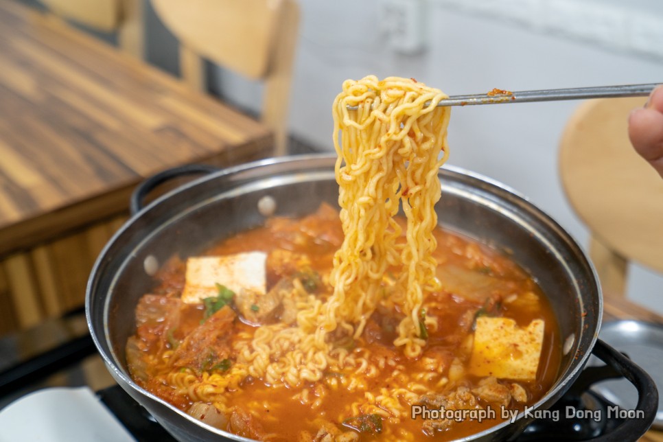 제주시 맛집 제주항 근처 아침식사 점심 뽀글뽀글찌개