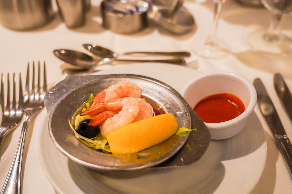 싱가포르 크루즈 여행 로얄캐리비안 스펙트럼호 레스토랑 먹거리 총정리