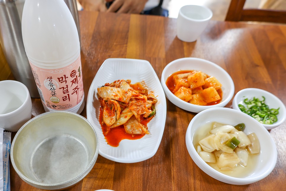 제주 보말칼국수 몸국 맛있는 중문 단골 맛집!!