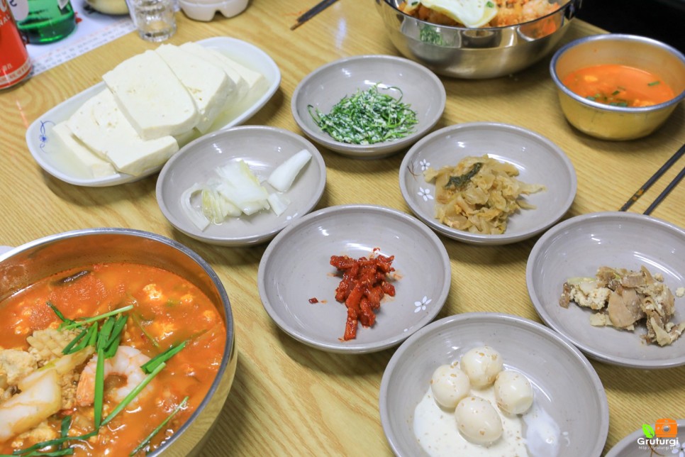 강릉 강문해변 근처 아침식사 강릉 초당순두부마을 먹거리 강릉 짬뽕순두부