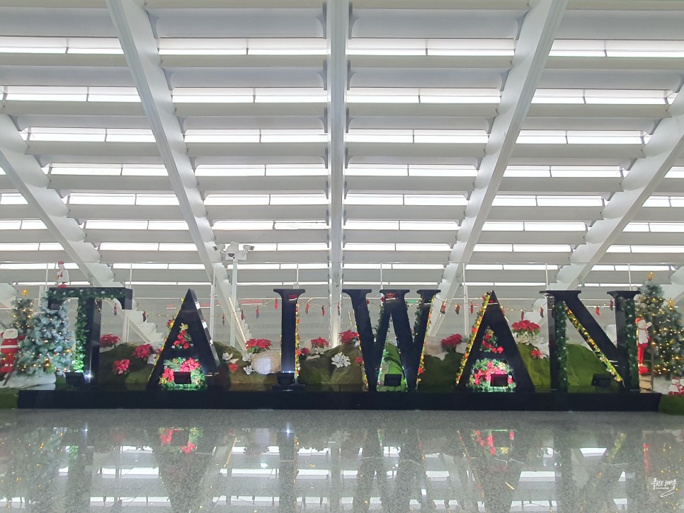타이베이 여행 대만입국 타오위안공항에서 시내 공항철도 대만유심 후기