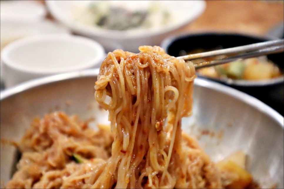 서귀포 흑돼지 맛과 뷰를 모두 잡은 하원가!