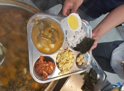 전 세계가 주목하는 청도중고등학교 레전드급식, 호텔요리사님도 모르는 단체급식 에그스크램블 최강비법 알려드려요!