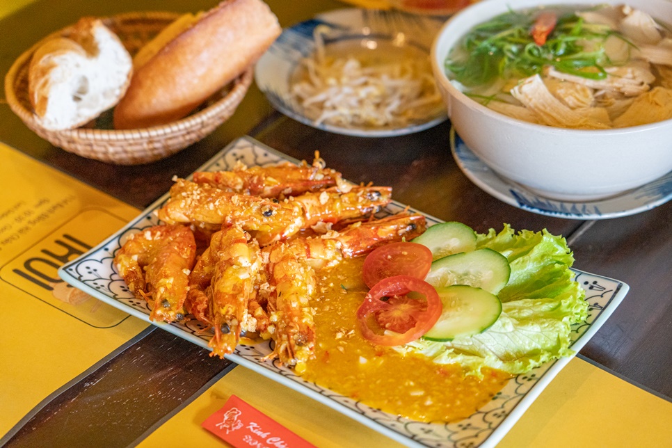 베트남 다낭 맛집 안토이 베트남 음식 쌀국수 맛있어
