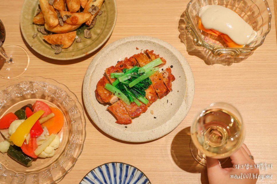 후쿠오카 맛집 하카타역 화제의 라멘과 와인 메이쿄우시스이