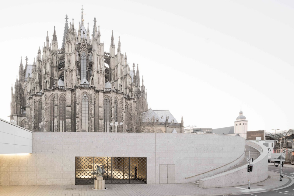 독일 여행 쾰른 대성당 현대적으로 싹 바뀐 주변 풍경 모습