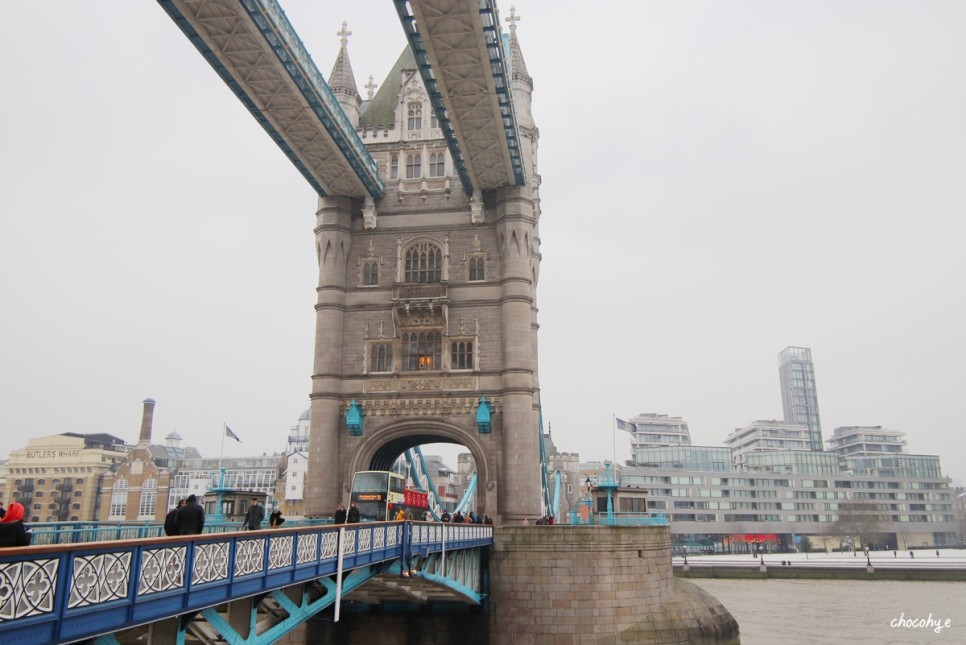 영국 런던 여행 가볼만한곳 비스터 빌리지 쿠폰 챙겨가세요!