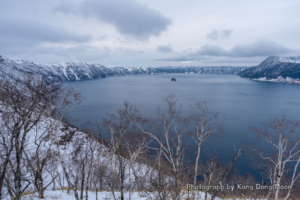 혼자 해외여행 일본 북해도 겨울 여행지 추천 홋카이도 여행 가와카미 마슈 호