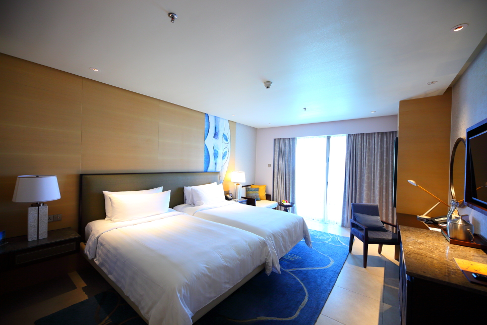 샹그릴라 탄중아루 환상적인 선셋 코타키나발루 호텔
