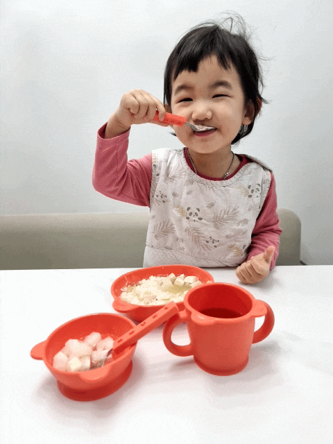 디자인앤쿠 유아식기 이유식용기, 아이들이 좋아하는 아기물컵 & 유아수저세트 :D