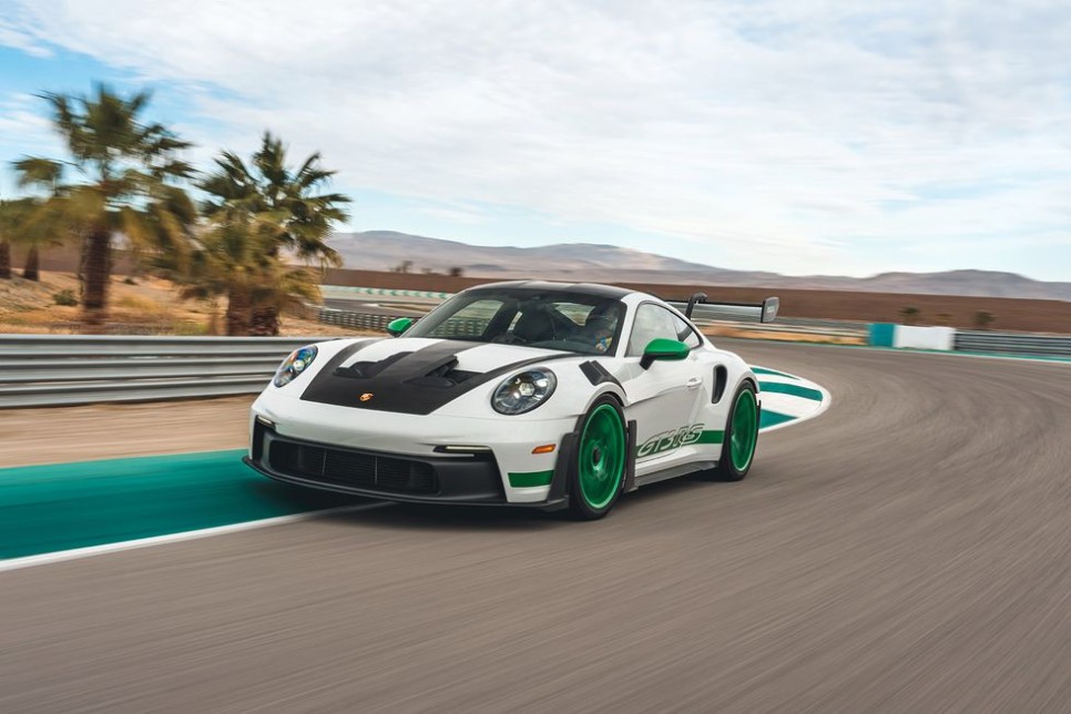 양산차에 DRS? 포르쉐 911 GT3 RS의 전자장비는 트랙데이의 게임 체인저