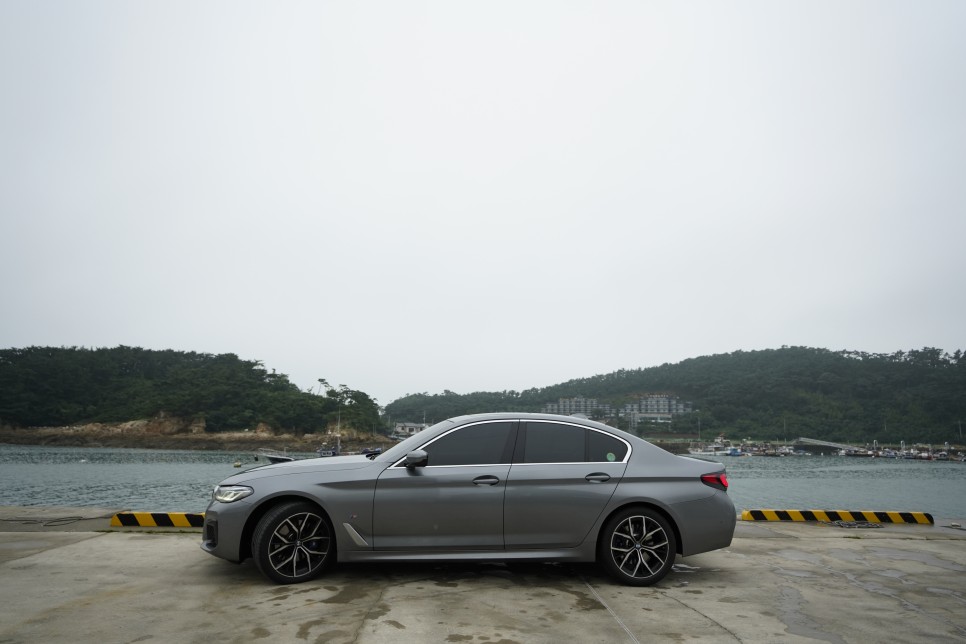 2023 BMW 5시리즈 플러그인 하이브리드 지금도 늦지 않았습니다