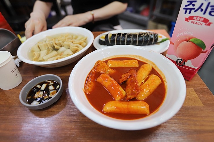 대구 동성로 먹거리 "대박양념오뎅" 분식집 데이트코스