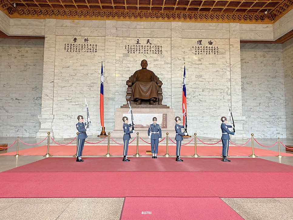 대만 타이베이 여행 중정기념당 교대식 시간 입장료 무료