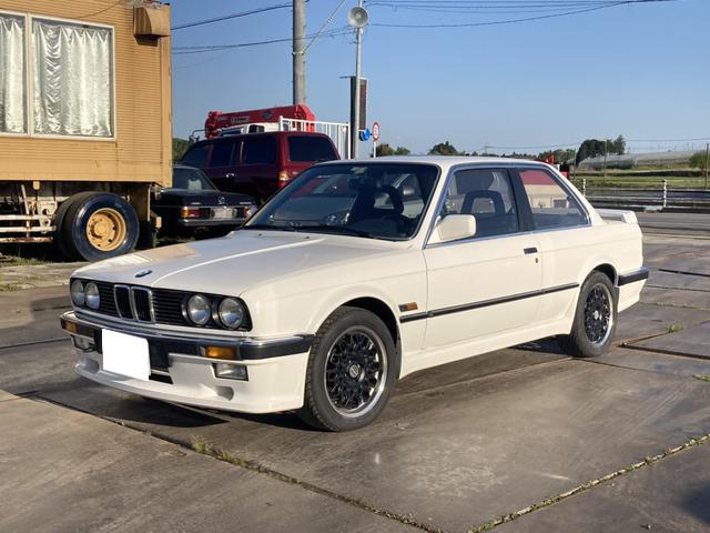 88년식 3만키로 BMW E30 325i 쿠페 멋지네