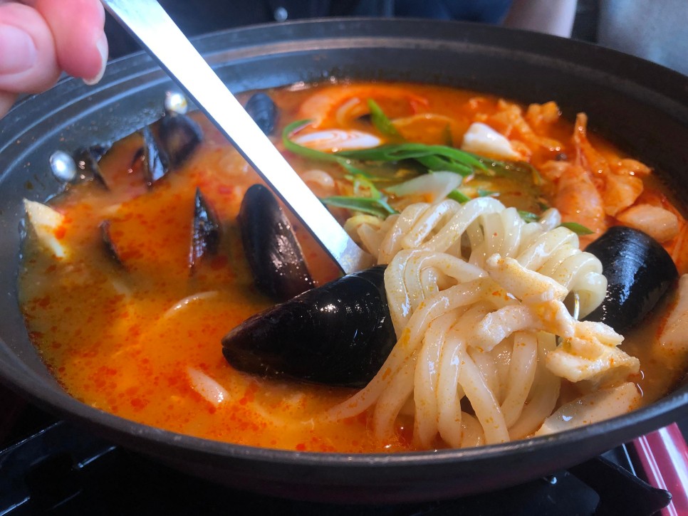 구디맛집 구도로통닭 마늘쫑닭 맛있는 생생후기