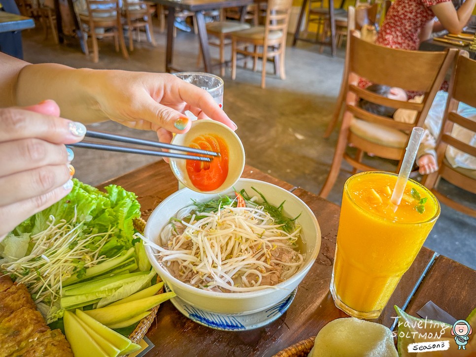 베트남 다낭 한시장 근처 맛집 쌀국수 맛있는 안토이