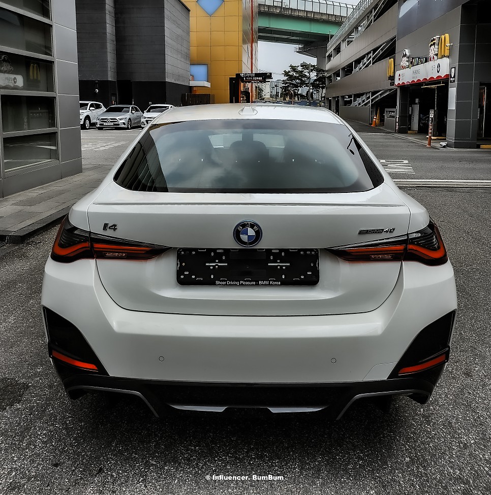 2024 BMW i4 그란쿠페 전기차 출고 프로모션