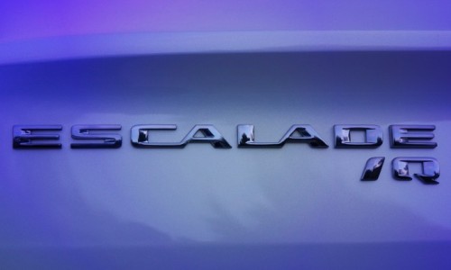 2025 캐딜락 에스컬레이드 IQ, 풀사이즈 럭셔리 전기차 SUV 데뷔