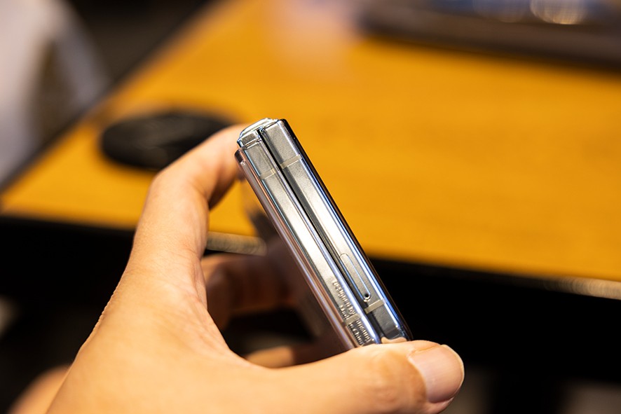 갤럭시 z플립5 가격 할인 휴대폰싸게사는법. 손해보지 않으려면?