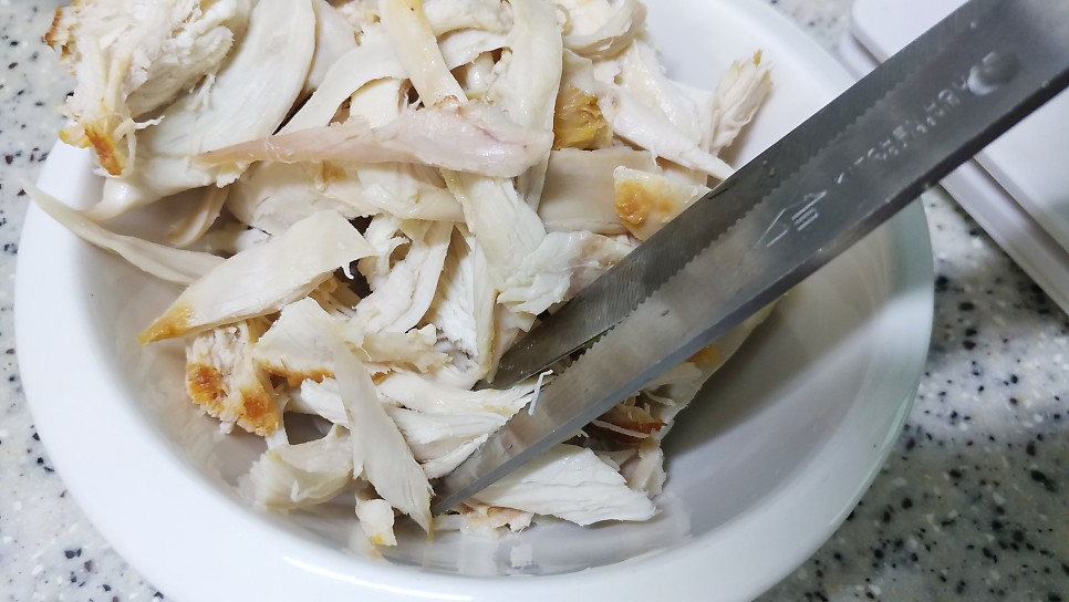 혼술안주 치킨 퀘사디아 만들기 옛날통닭 시장통닭 치킨마요소스 남은치킨요리