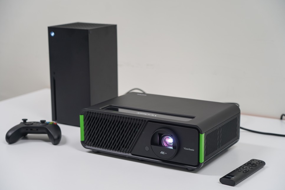 가정용 빔프로젝터 뷰소닉 X1-4K로 게이밍 홈시어터 구성해서 Xbox게임 즐겨볼까!