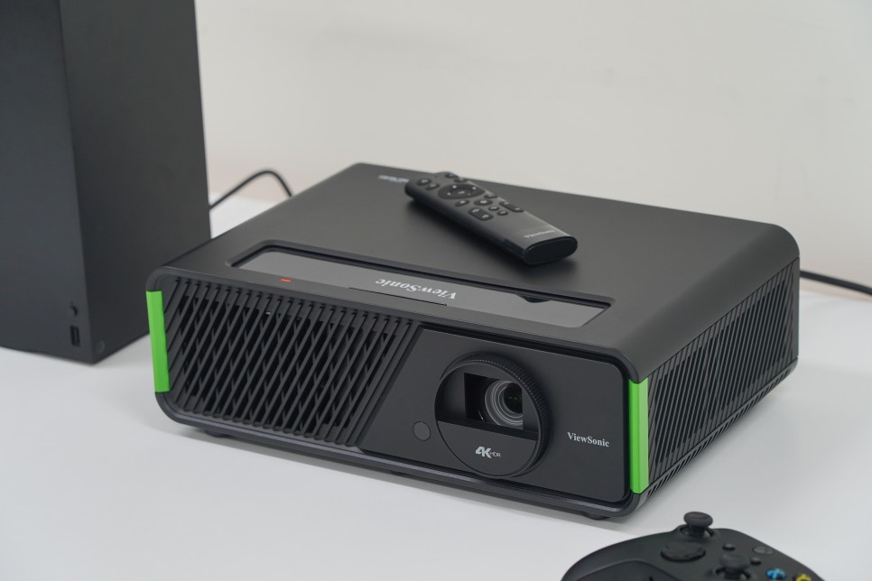 가정용 빔프로젝터 뷰소닉 X1-4K로 게이밍 홈시어터 구성해서 Xbox게임 즐겨볼까!