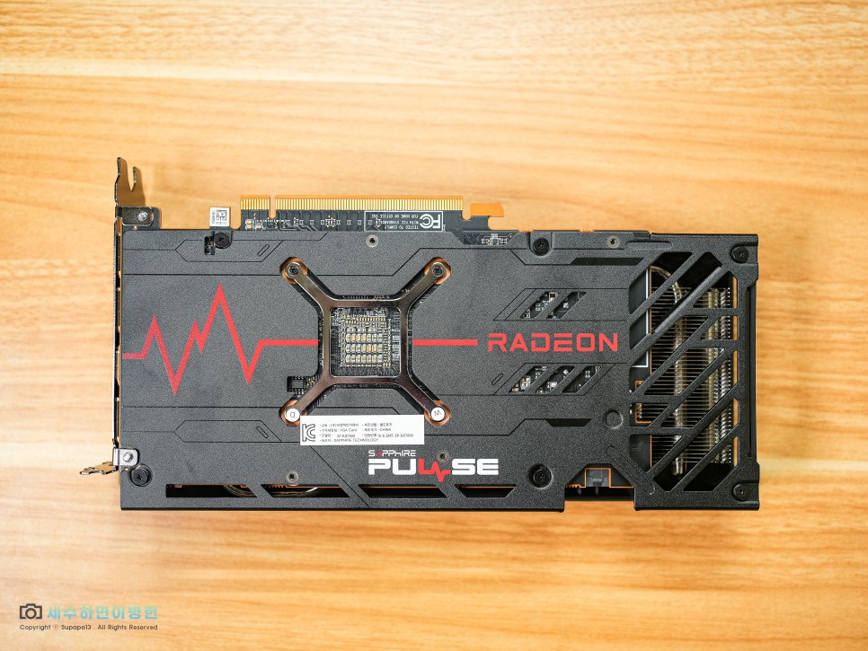 뛰어난 가성비, AMD 라데온 그래픽카드 RX7600 성능 체크(RTX3060 / RTX4060 비교)