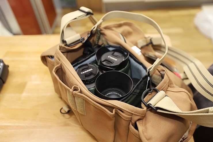 카메라 악세사리 : SLIK 삼각대, 켄코 렌즈 필터, 돔케 가방