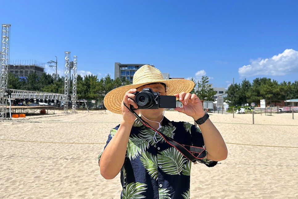 작고 가벼운 브이로그 카메라 추천 EOS R50 여름 여행 사진