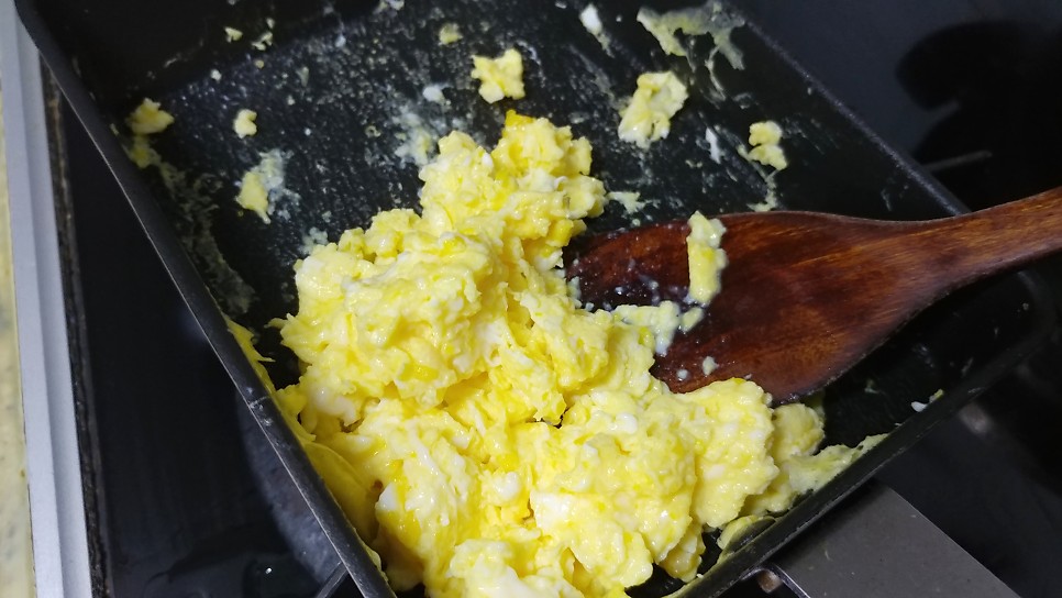 스팸유부초밥 간단한 밥요리 계란 유부초밥 캐릭터도시락 만드는법 유부요리