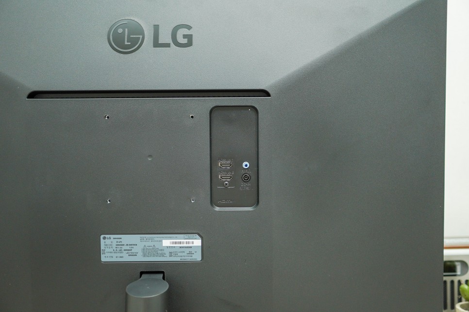 사무용 컴퓨터 모니터 추천 75Hz IPS 패널이 적용된 LG 32인치 모니터 32MN500M 후기