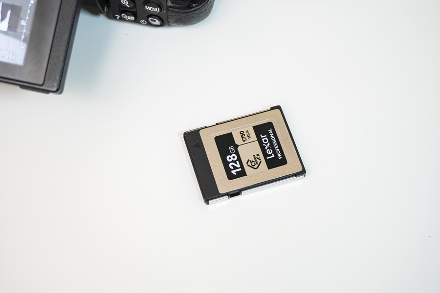 렉사 CFexpress 메모리카드 B타입 니콘 카메라 Z 7II 호환 128GB