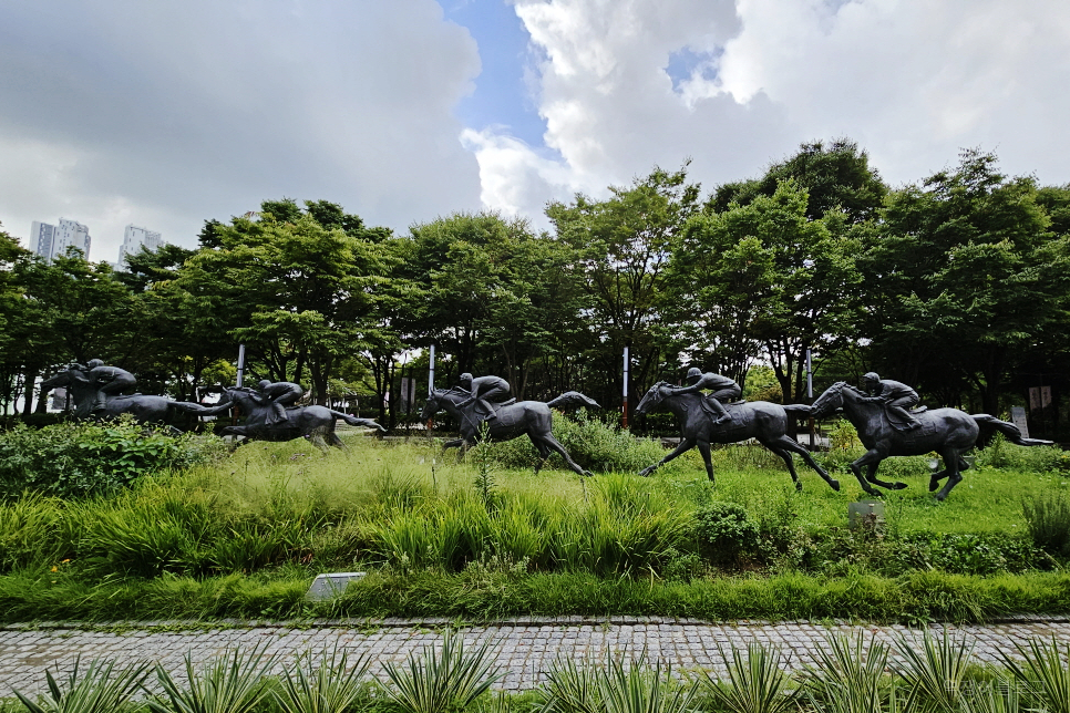 성수동 가볼만한곳 서울 여행 서울숲 산책 코스