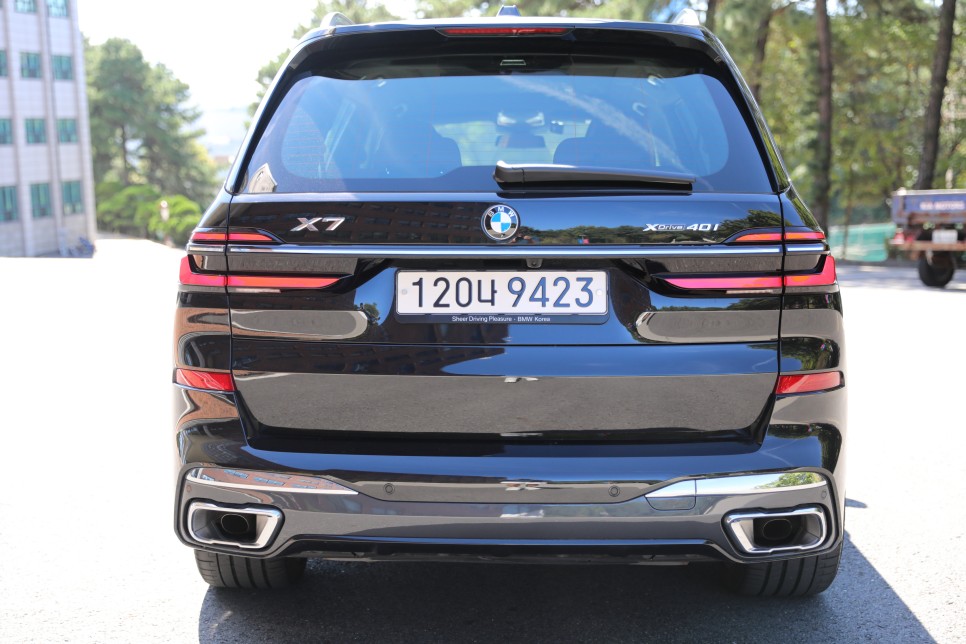 BMW X7 40i 시승기, 주행 및 자동 주차 영상, 트렁크 공간