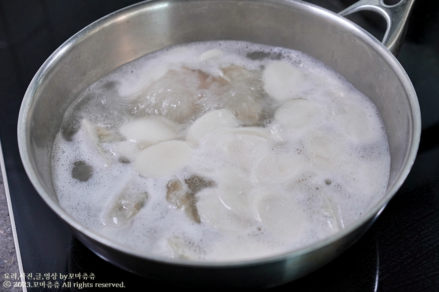 사골 만두국 끓이는법 레시피 떡만둣국 사골 만둣국 떡만두국 끓이는법 간단한 아침 메뉴 추천