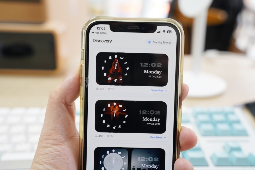 아이폰 iOS 17 스탠바이 꾸미기, 설정 무료 테마 앱 리뷰