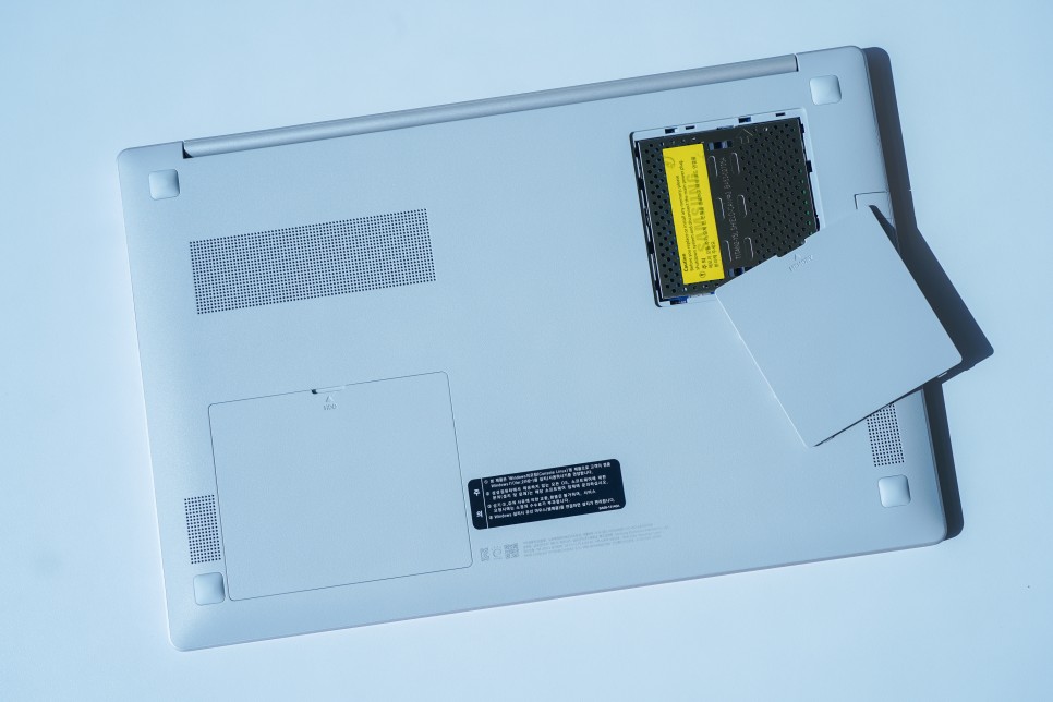 삼성 갤럭시북2 NT550XEZ-A38A 가성비 노트북 추천, 인강용 그 이상의 퍼포먼스!