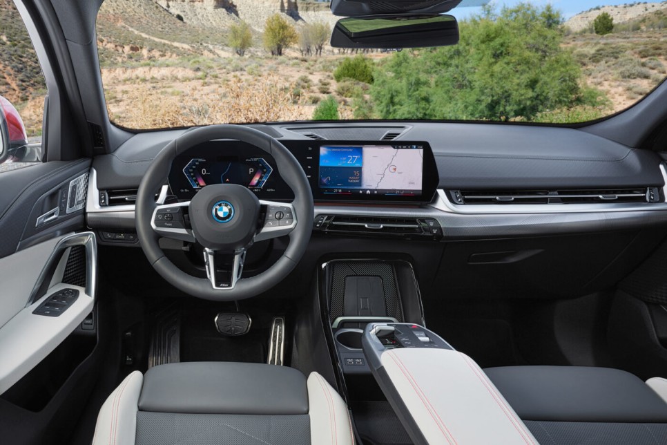 2024 BMW 신형 X2의 완전 전기차 신형 iX2 공개