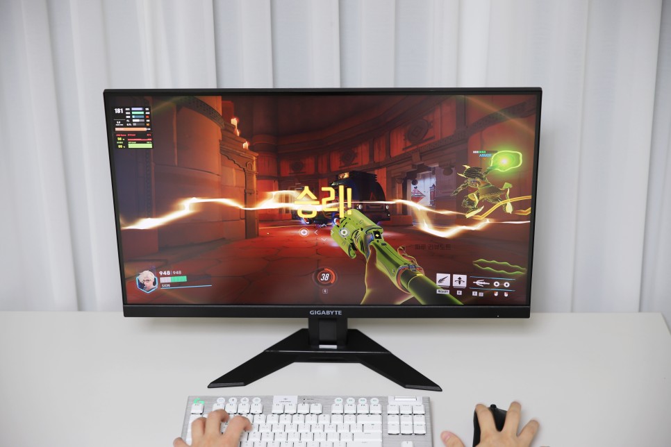 4K 게이밍 모니터 추천으로 기가바이트 M28U 144Hz 28인치 컴퓨터모니터