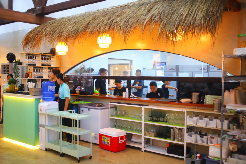 세부 보홀 맛집 알로나비치 근처 해산물 레스토랑 점보크랩