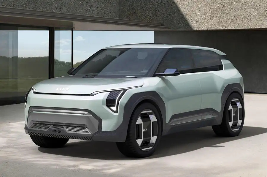 기아, 2023 기아 EV 데이에서 중소형 전기 SUV EV3 컨셉트 공개